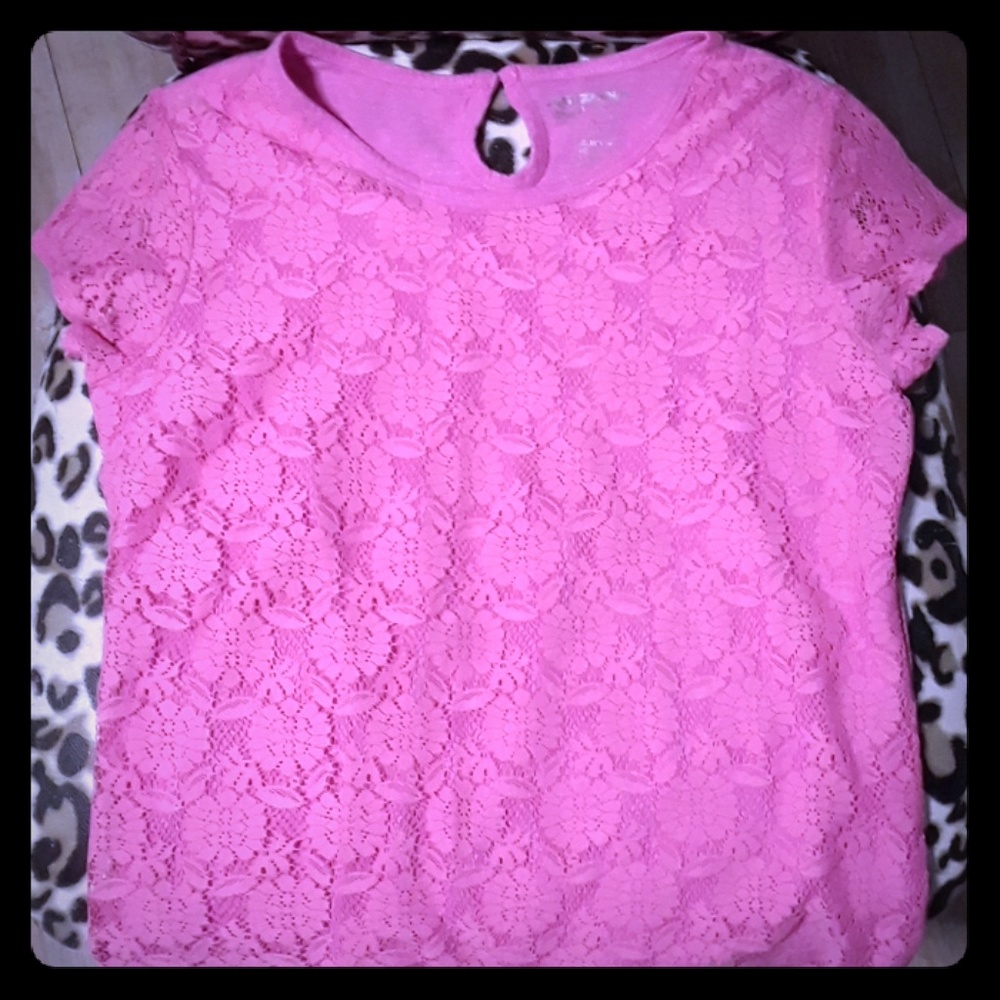 Youth/juniors pink lace t shirt